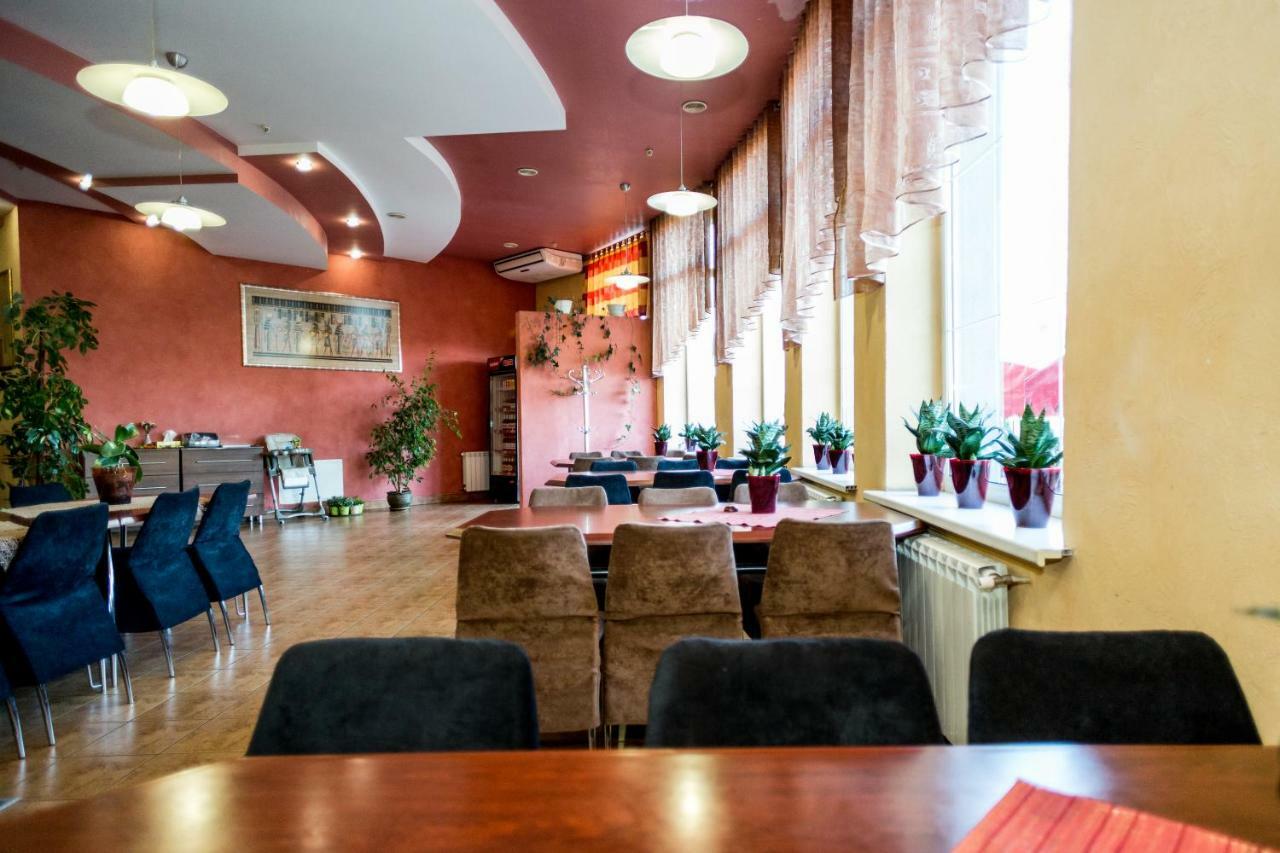 Dalos Otel Sarny (Rivne)